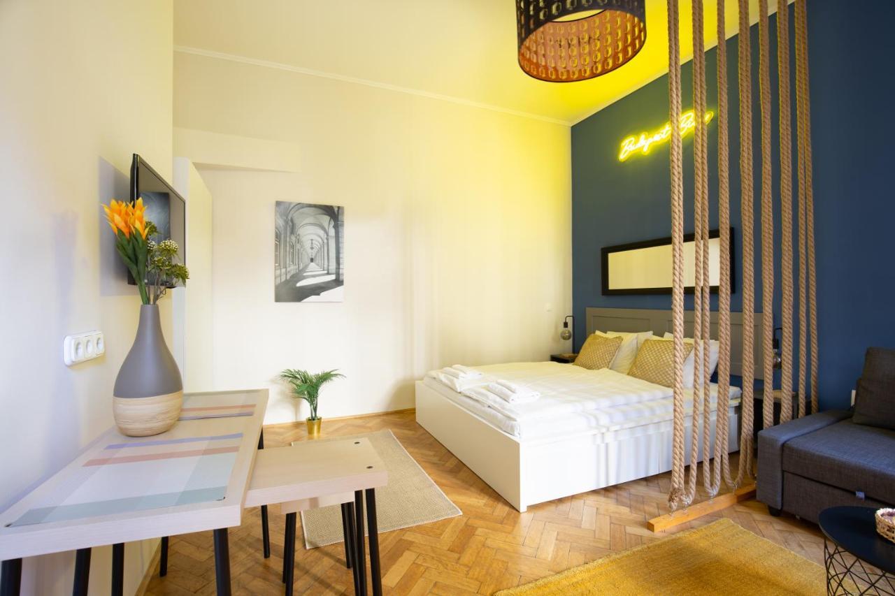 Bien Apartment Budapest Luaran gambar